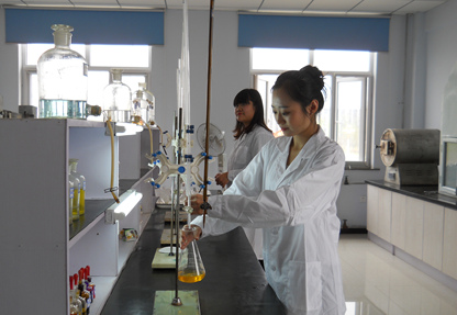 我公司在技術(shù)上達(dá)到行業(yè)領(lǐng)先水平，產(chǎn)品的各項(xiàng)技術(shù)指標(biāo)均達(dá)到國(guó)際先進(jìn)水平